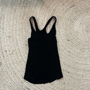 lululemon black tank